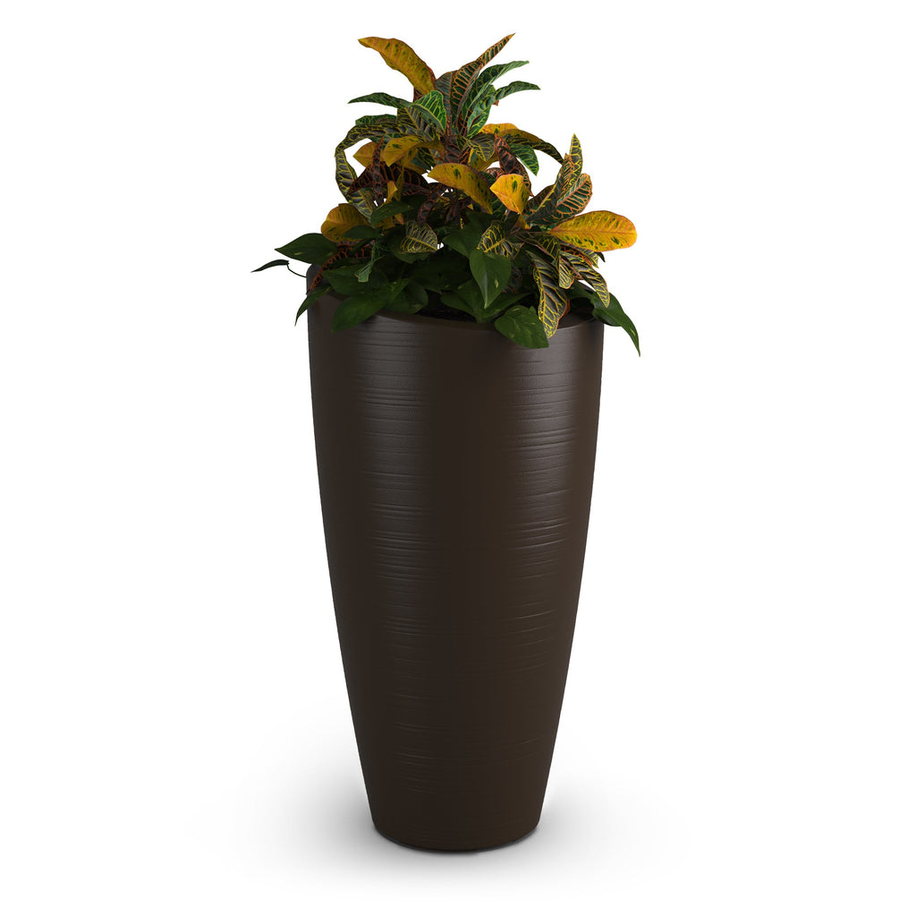 Mayne Modesto 32in Tall Planter